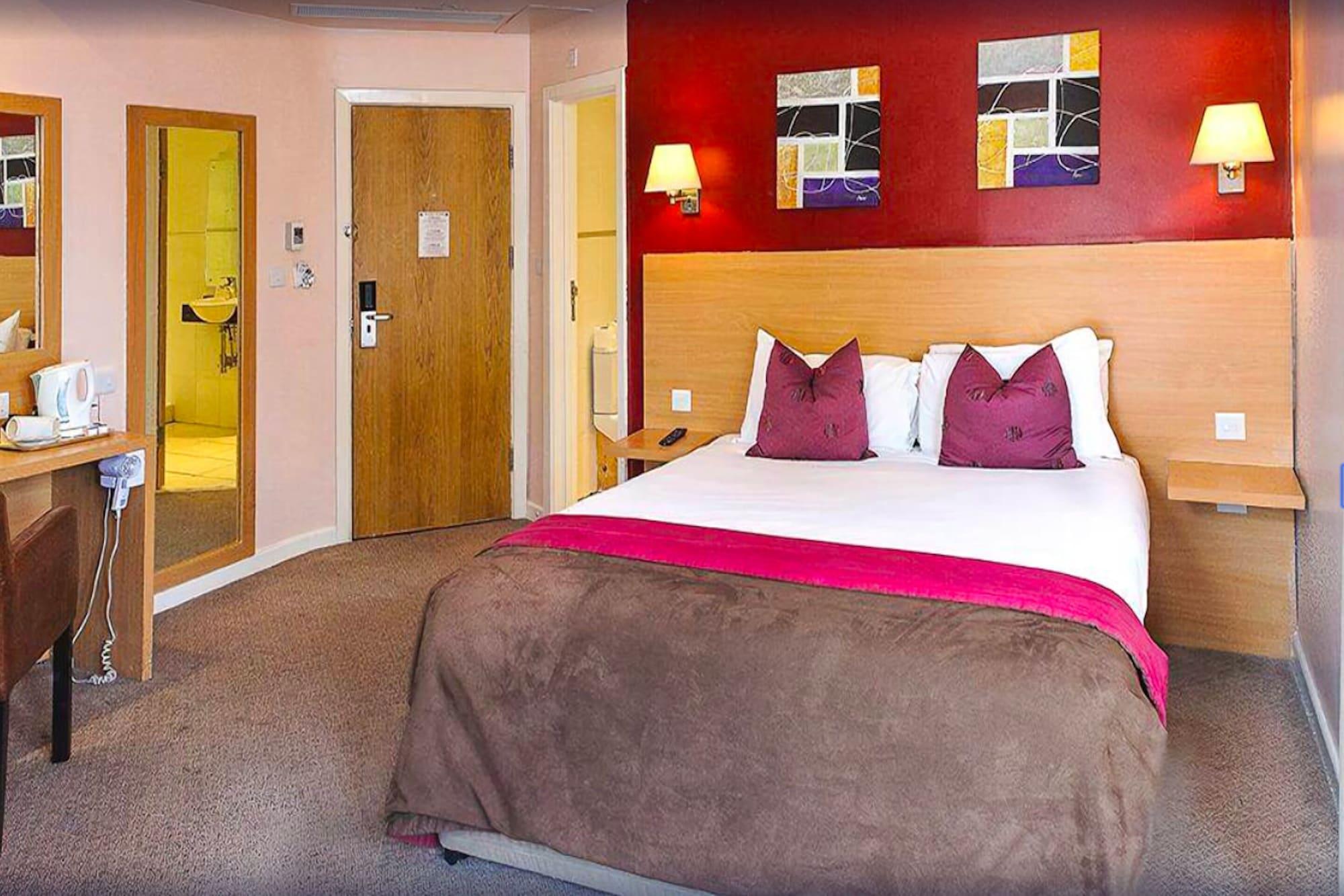The Luton Hotel Bagian luar foto