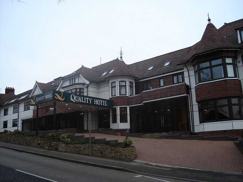 The Luton Hotel Bagian luar foto